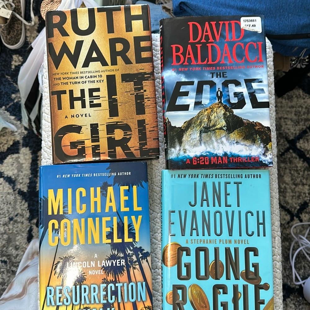 ⭐️⭐️Like New Books⭐️⭐️⭐️